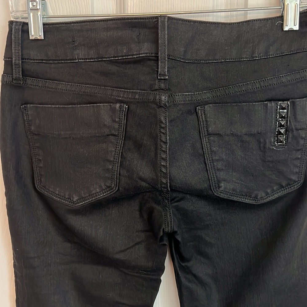 Black Orchid Denim - Picture 4 of 5